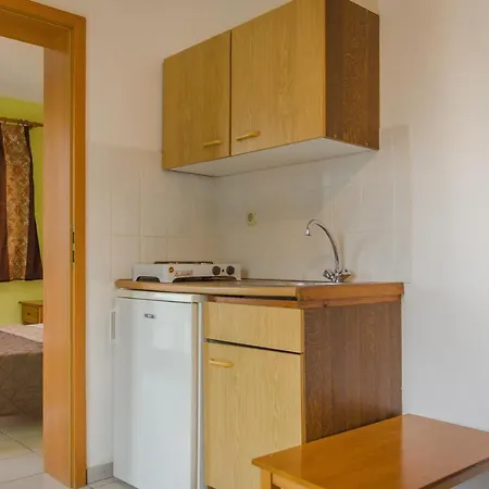 Apart Otel Vedere 4*